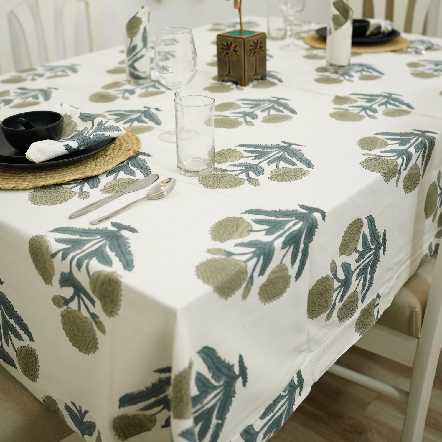 Thick Cotton White Table Cloth-Badshah