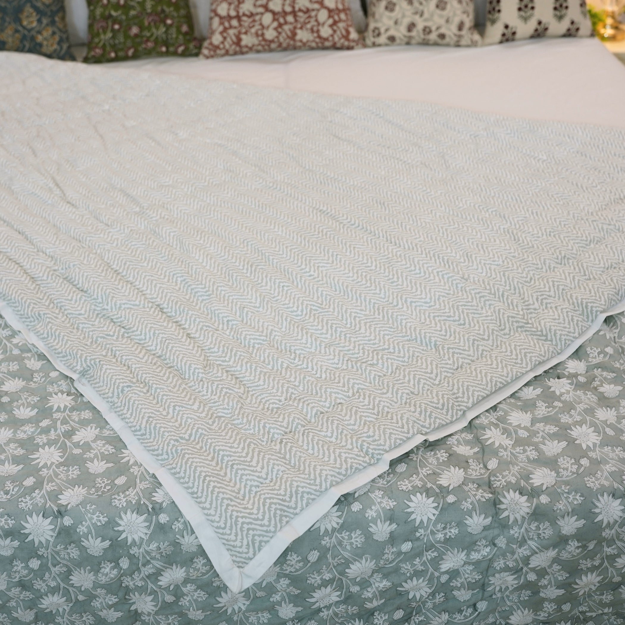 Soft Cotton Block Printed Winter Comforter/Quilts