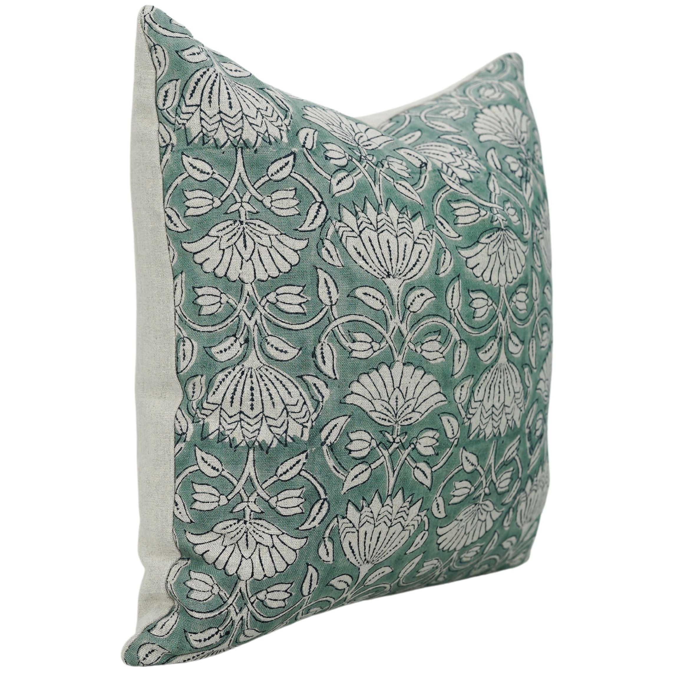 cushion cover- ULTA KAMAL - Fabdivine