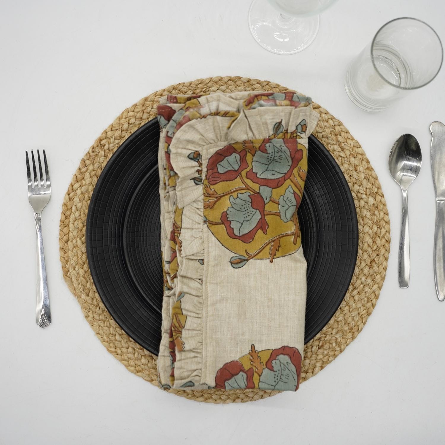 HANDMADE BLOCK PRINTED FLORAL TABLE RUFFLED DECORATIVE DINING NAPKIN SET – SANDHYA PUSHP