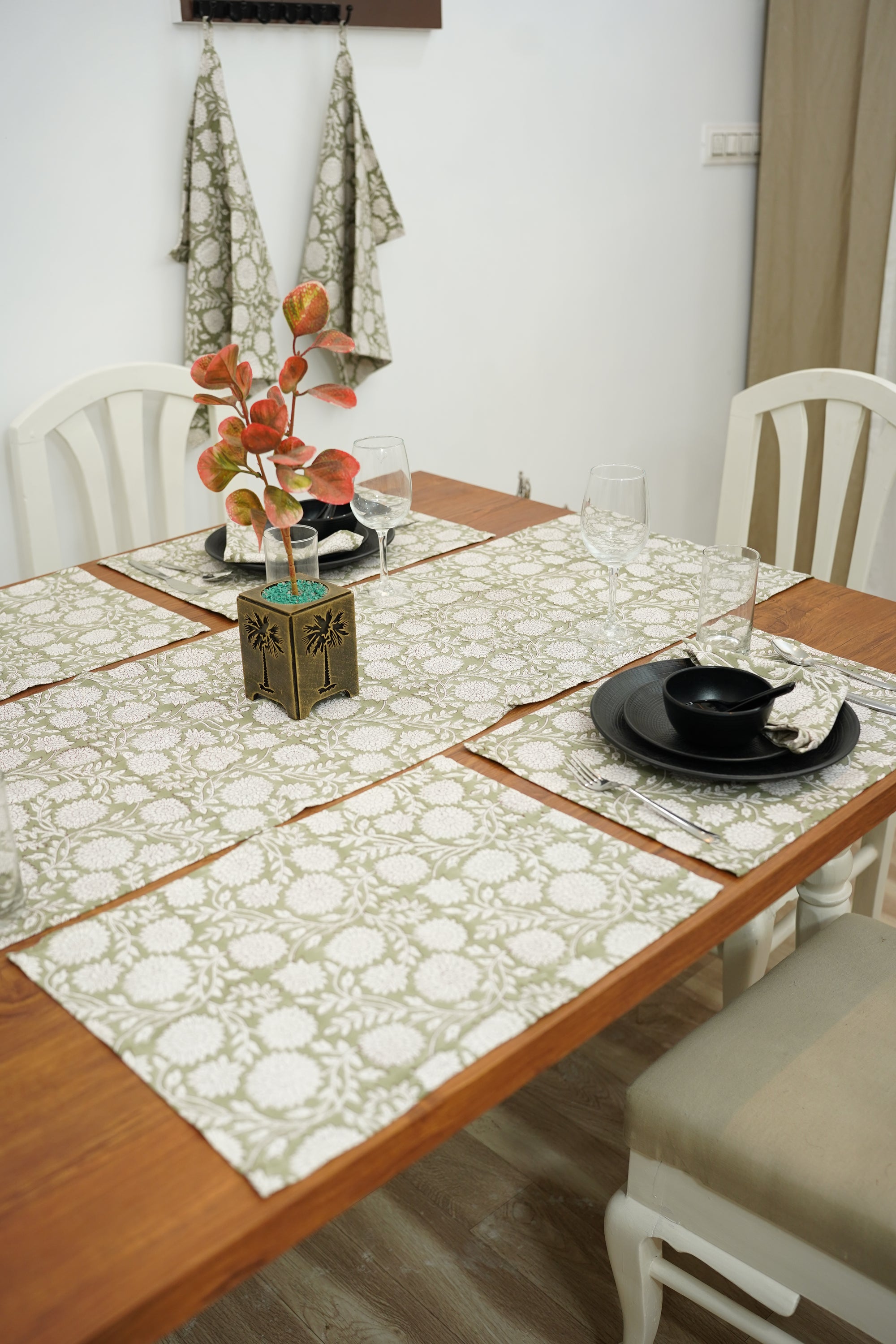 Duck Canvas Table Runner-Rajat