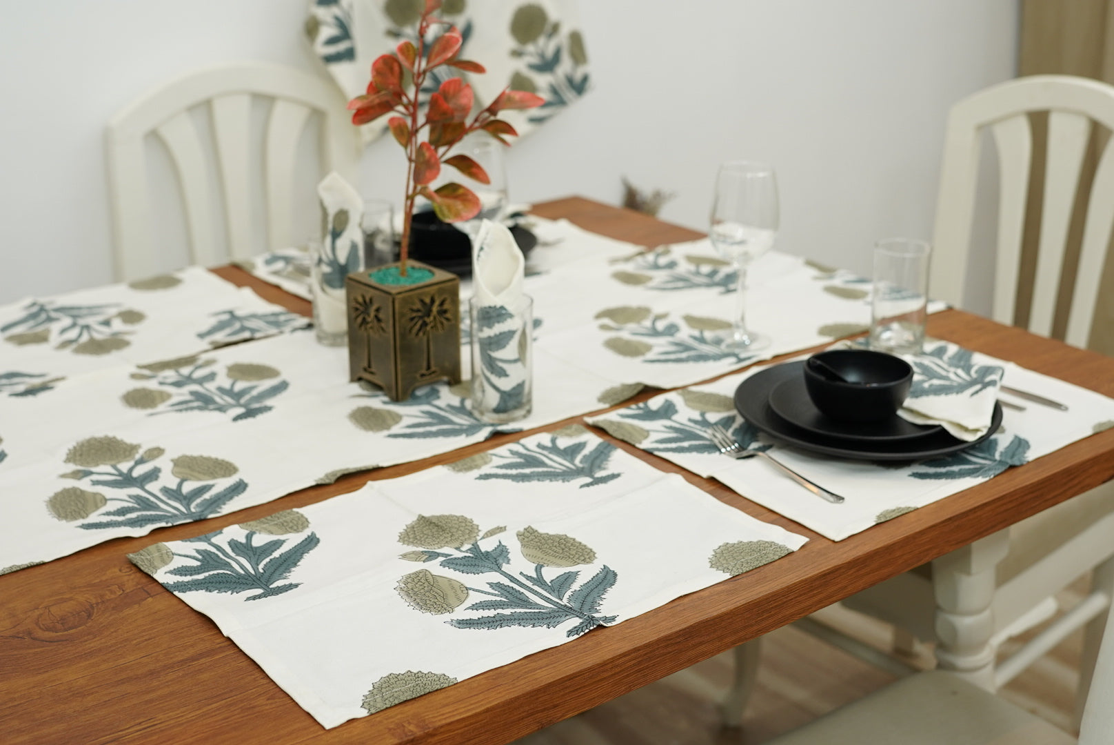 Thick Cotton White Table Runner-Badshah