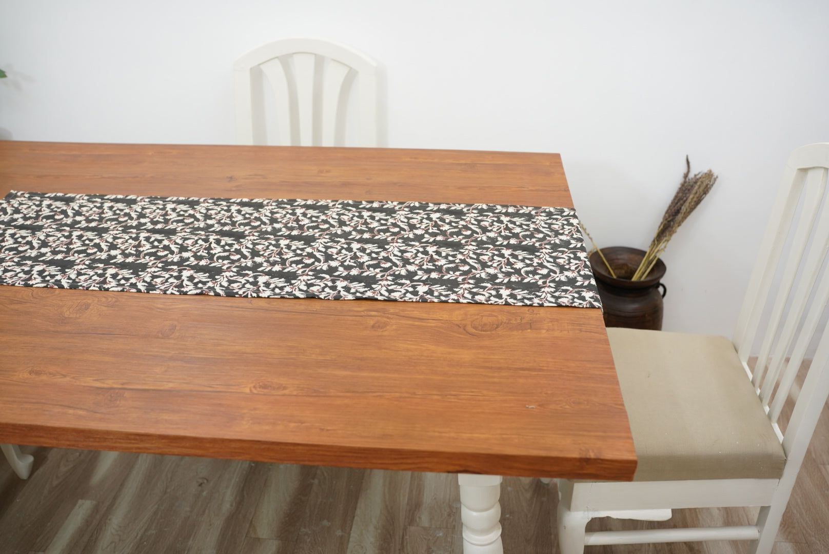 Duck Canvas Table Runner-Pushpa Varsha