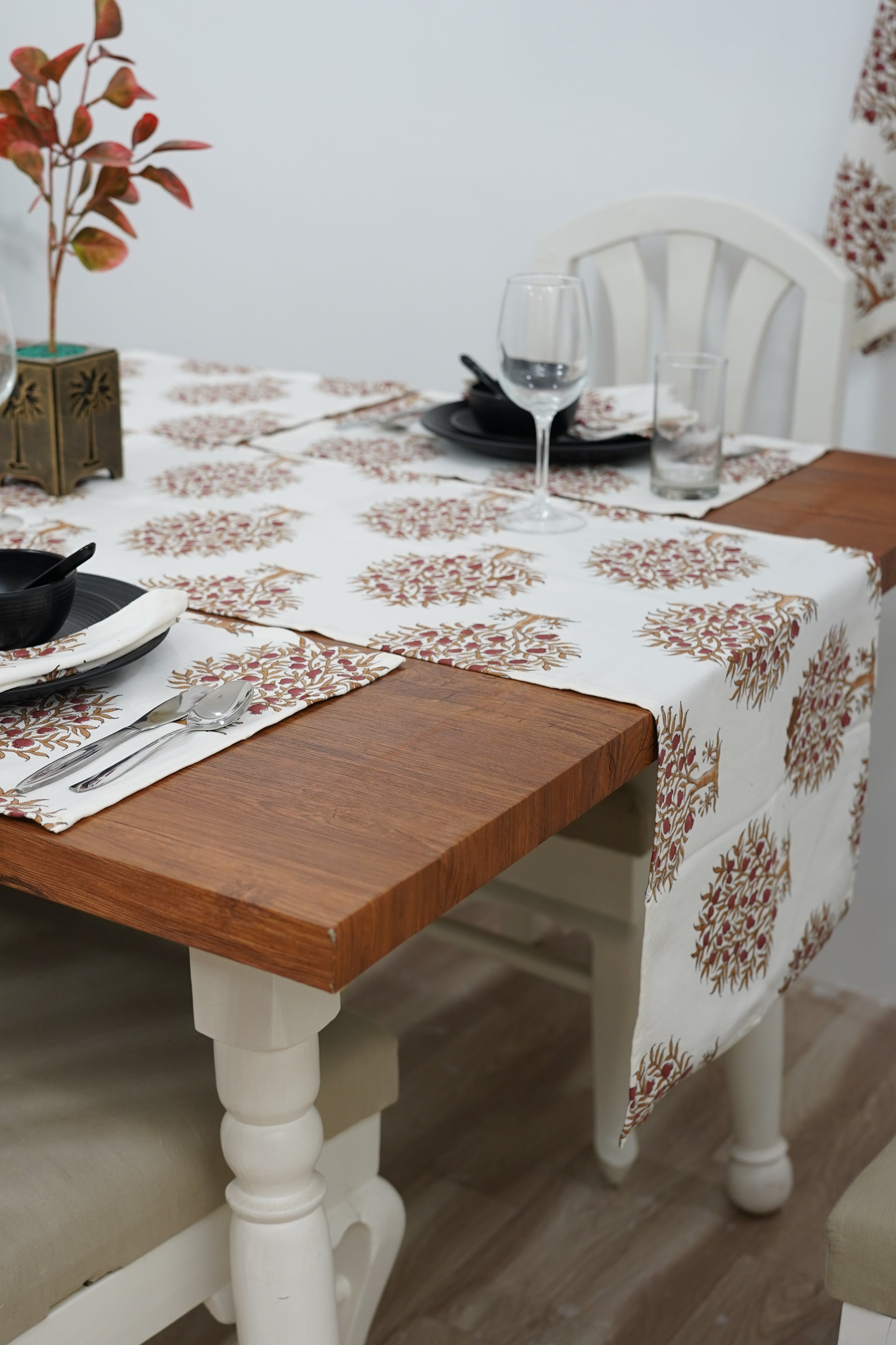 Thick Cotton White Table Runner-Anar