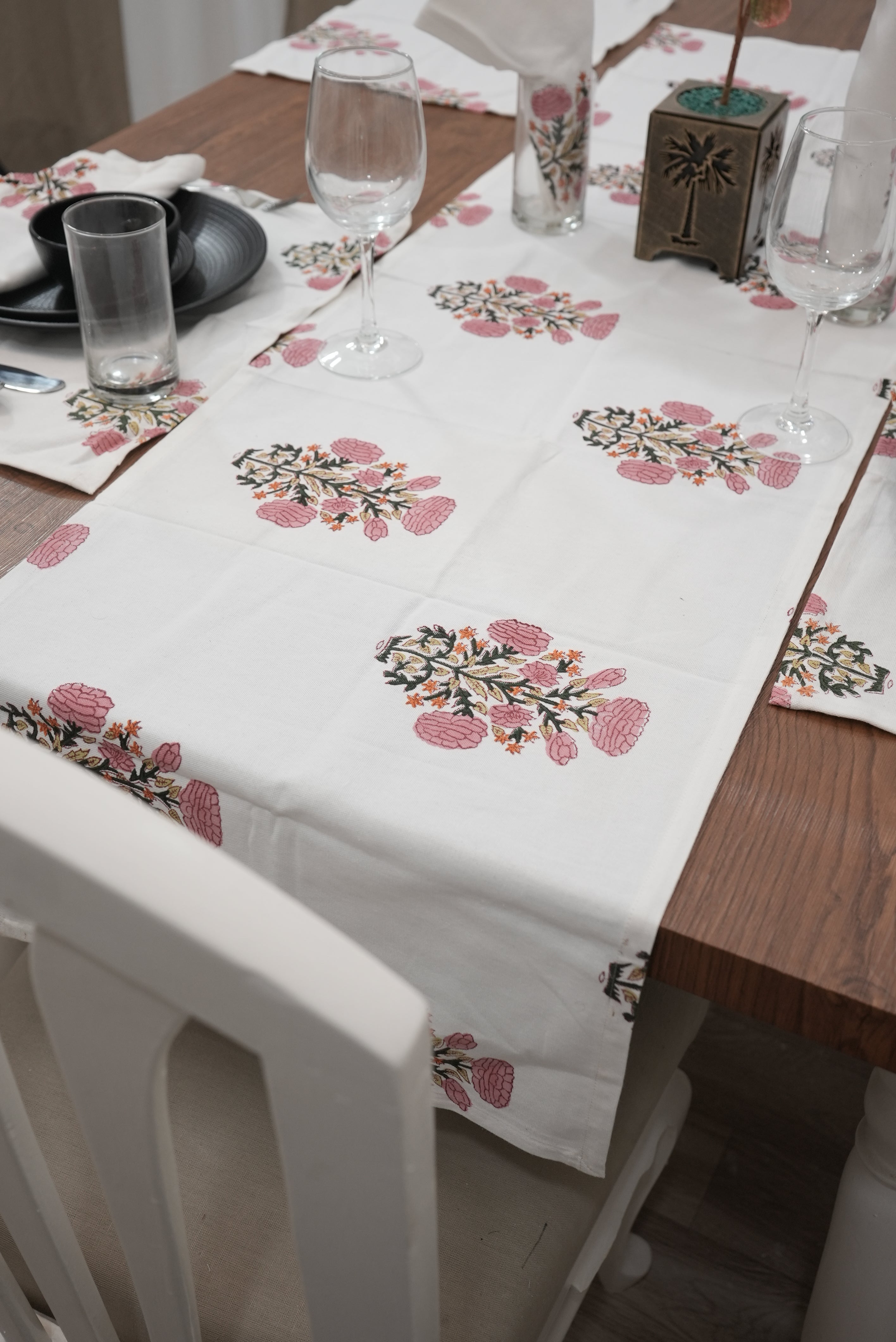 Thick Cotton White Table Runner-Swadesh