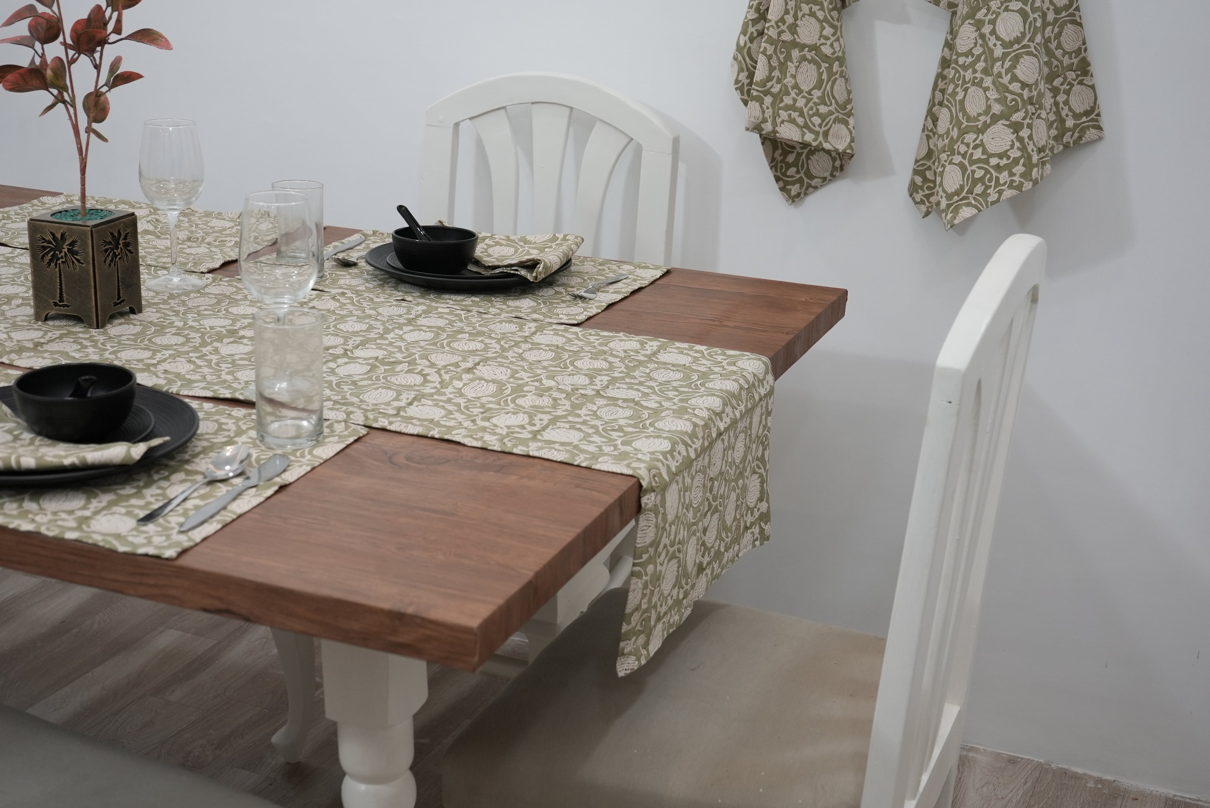 Duck Canvas Table Runner-6 Kamal