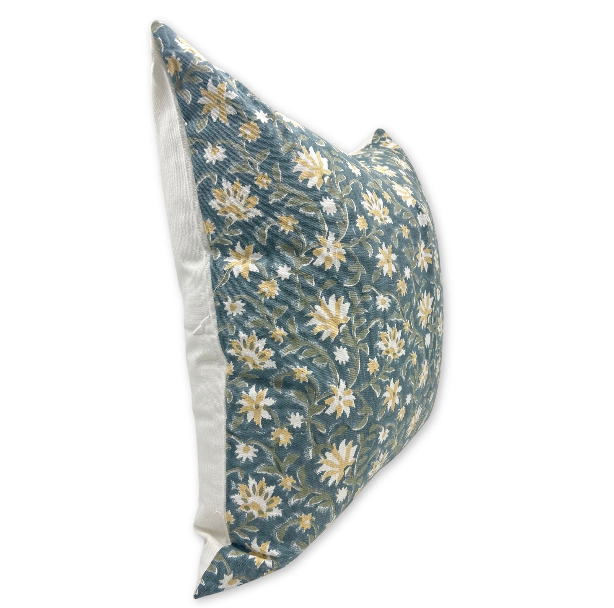 Square block print pillow cover in thick cotton, white color - ARADHANA - Fabdivine