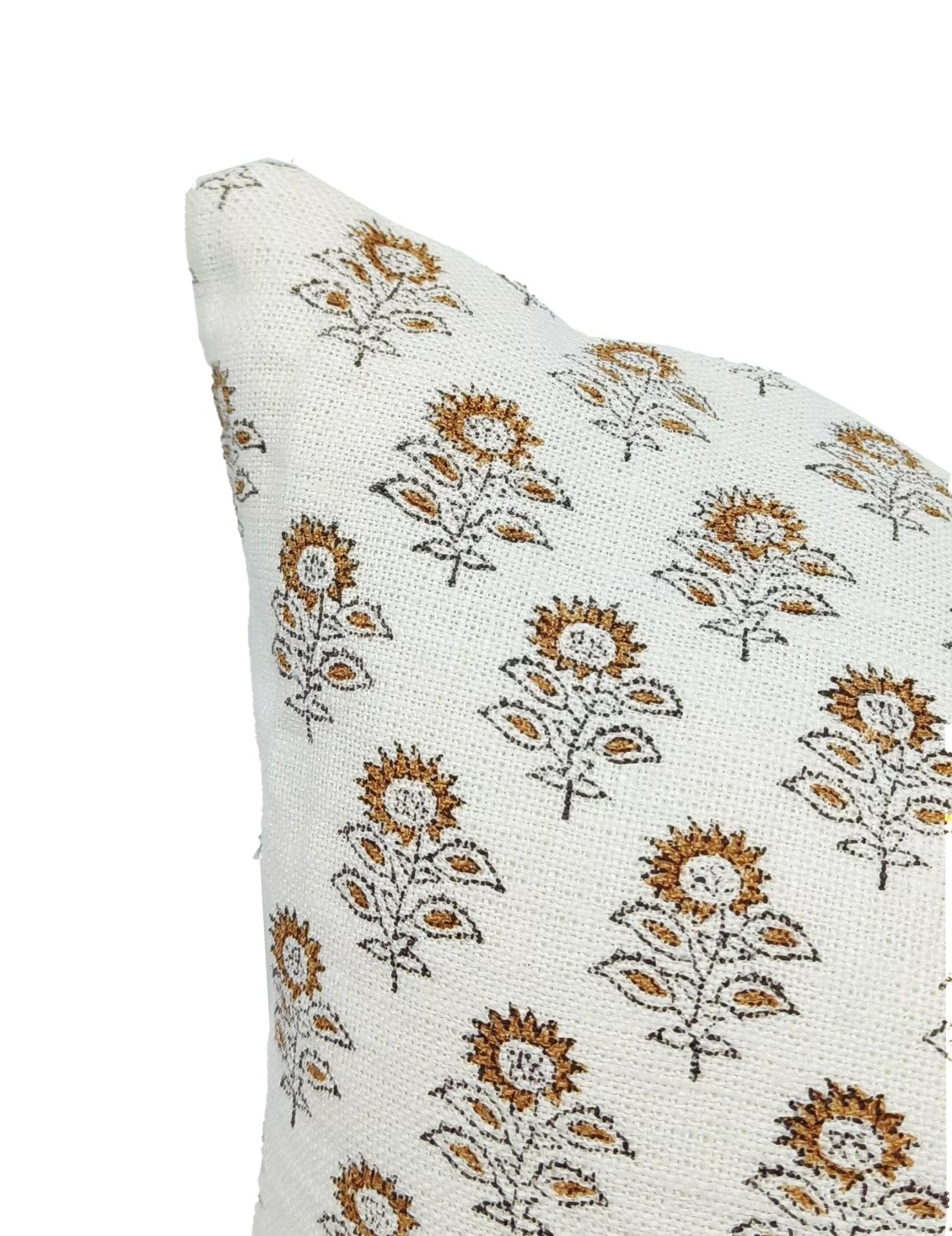 Block print Pillow cover for sofa, couch or bed- Off White Linen- BAGRU BUTI - Fabdivine