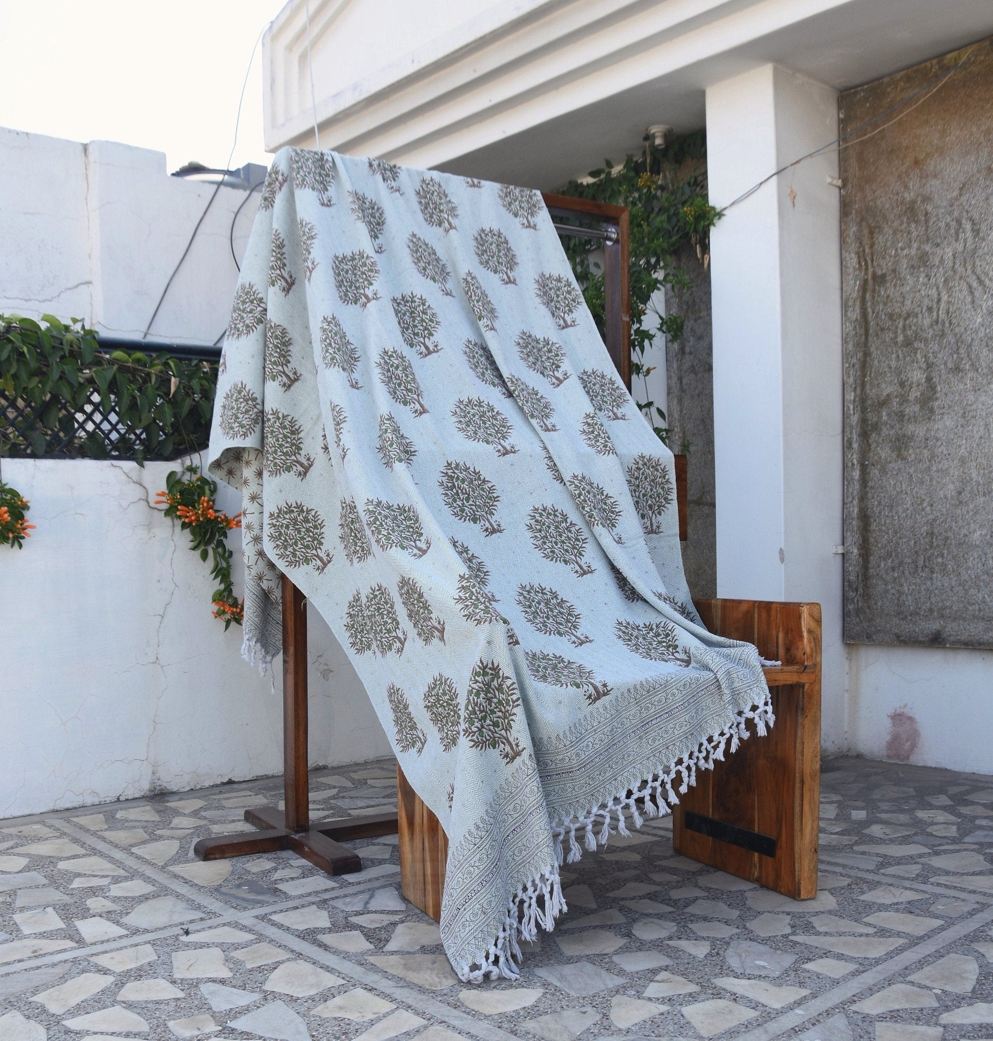 BLOCK PRINT HANDWOVEN THROW - ANAR - Fabdivine