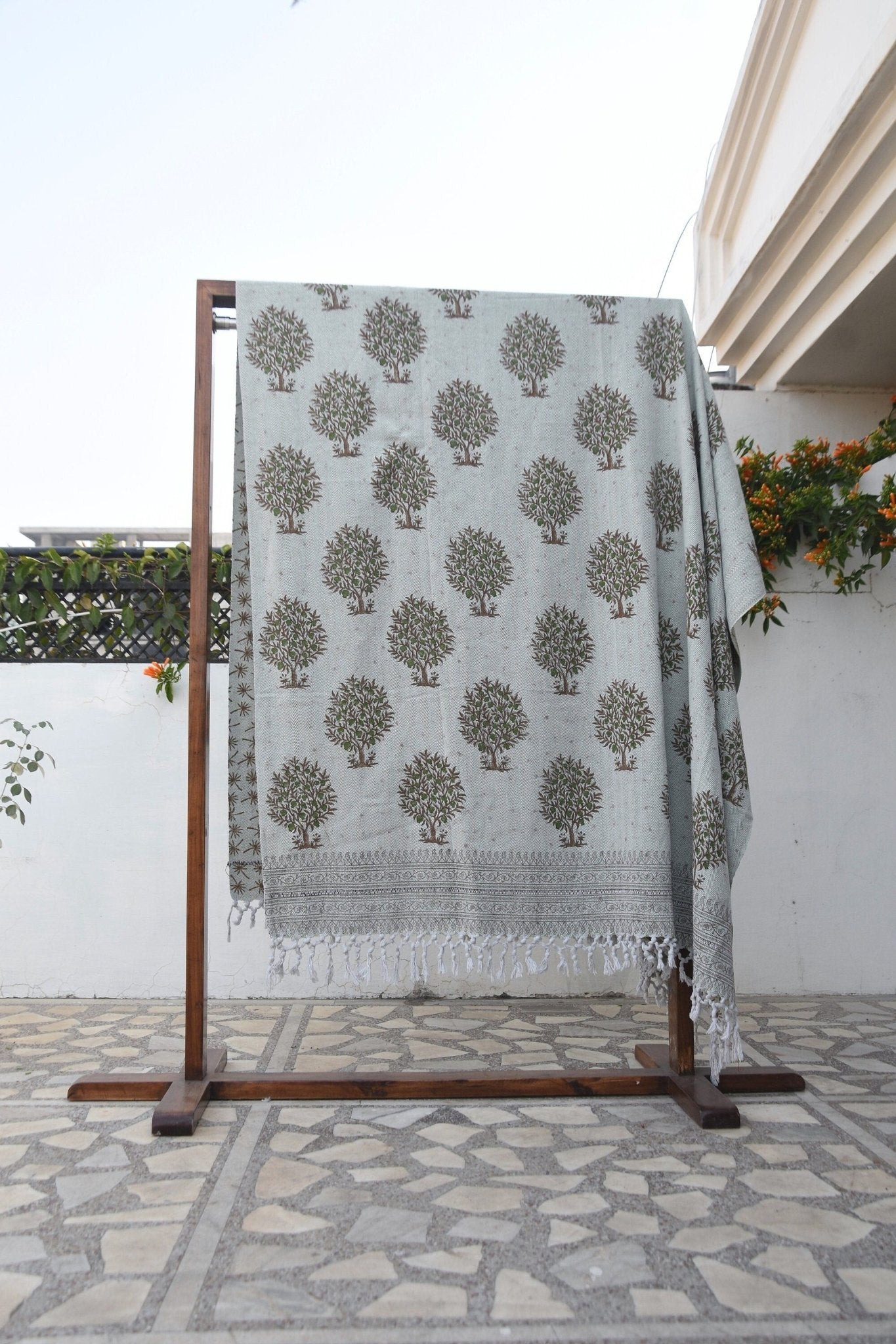 BLOCK PRINT HANDWOVEN THROW - ANAR - Fabdivine