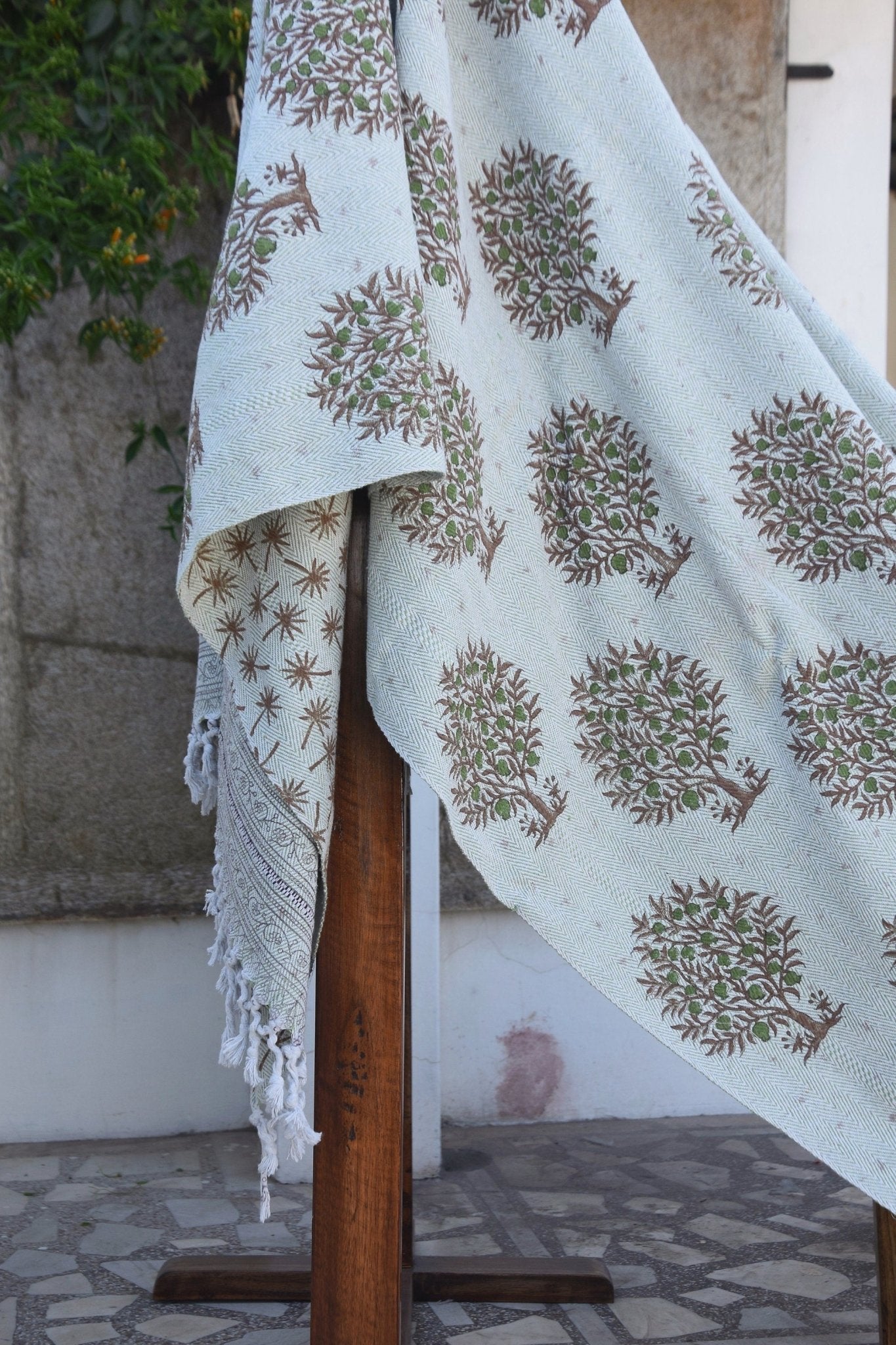 BLOCK PRINT HANDWOVEN THROW - ANAR - Fabdivine