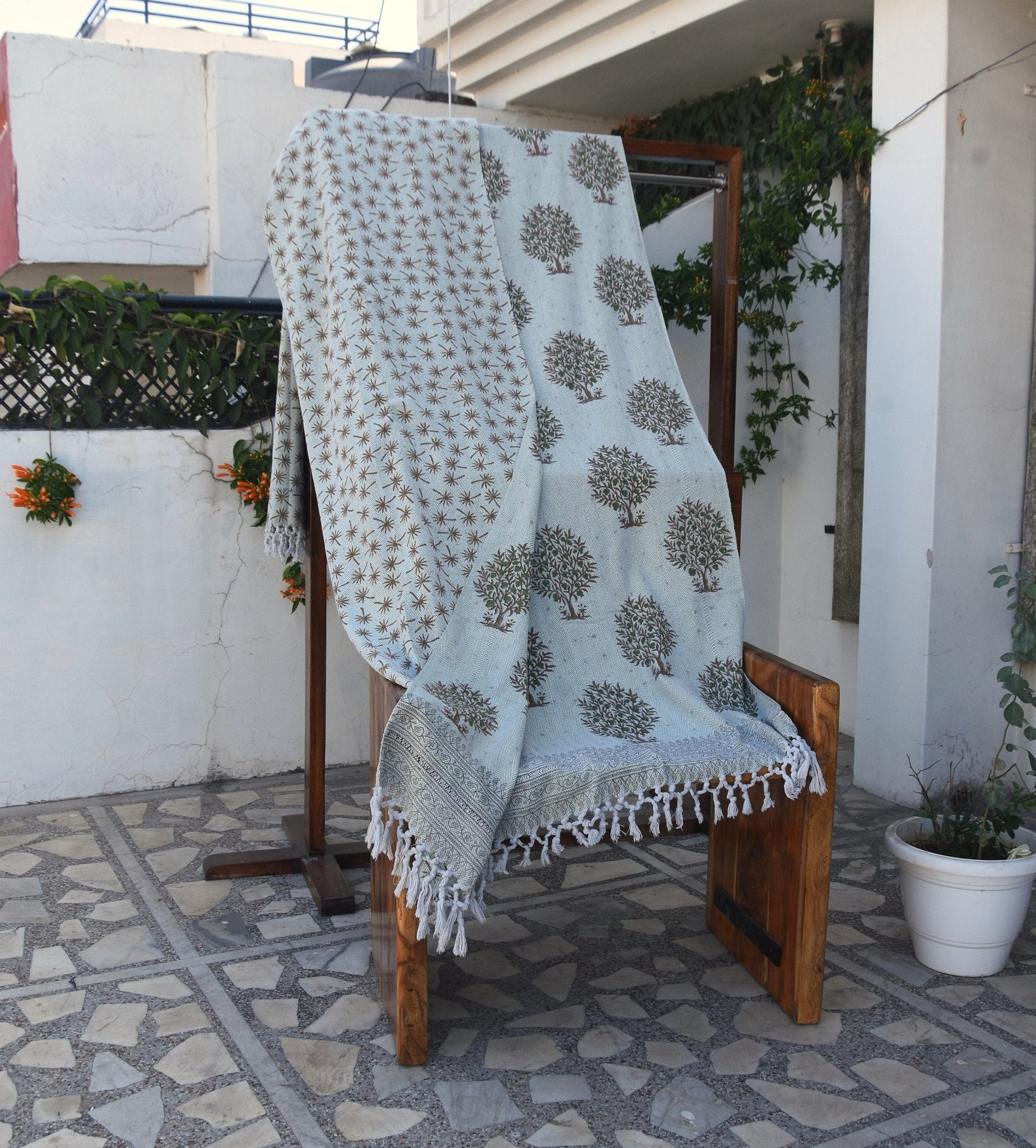 BLOCK PRINT HANDWOVEN THROW - ANAR - Fabdivine