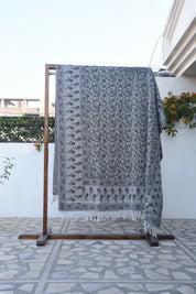 BLOCK PRINT HANDWOVEN THROW - ARADHANA - Fabdivine