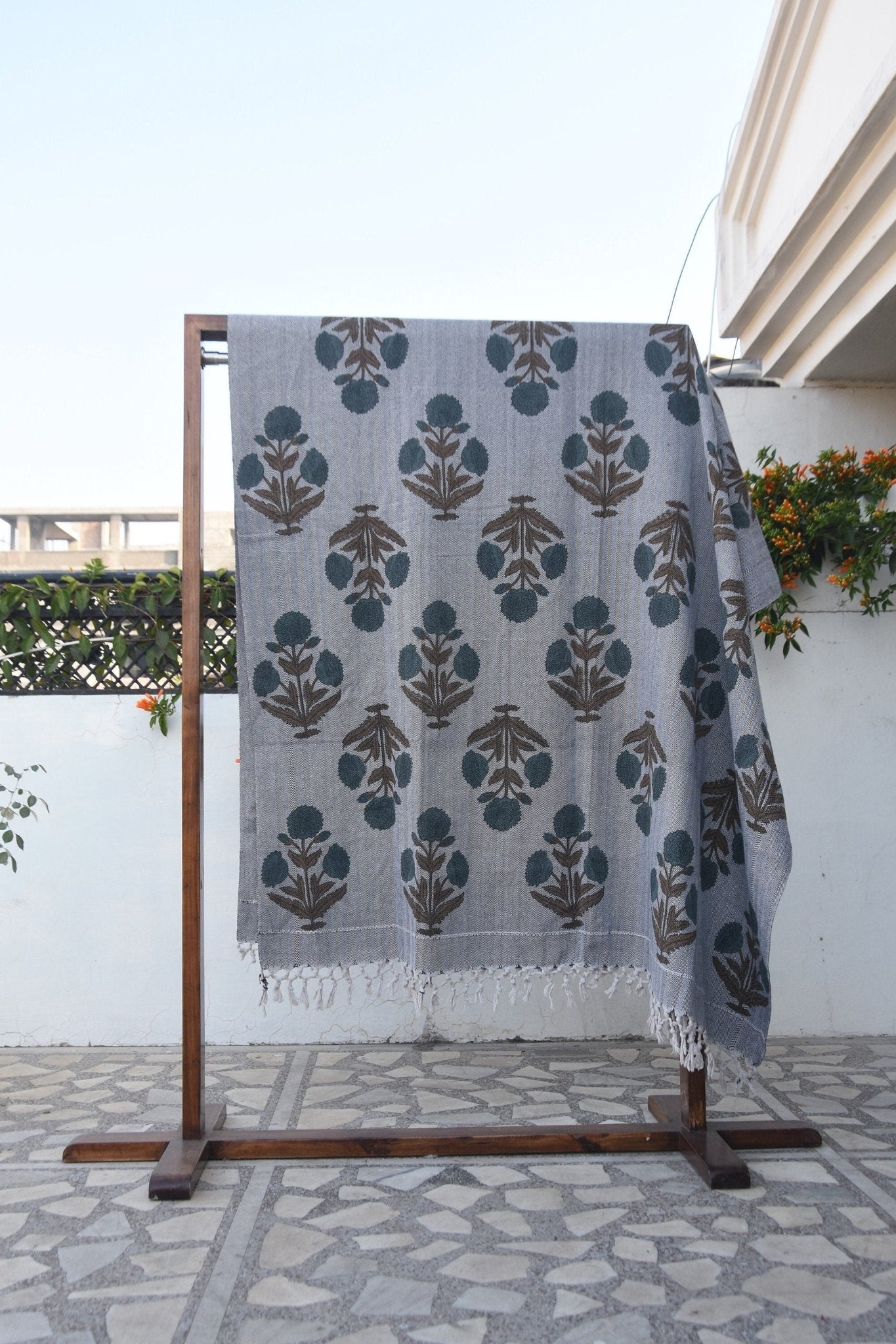 BLOCK PRINT HANDWOVEN THROW - BADSHAH - Fabdivine