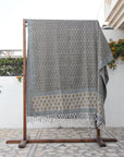 BLOCK PRINT HANDWOVEN THROW - DAMARU SAAPT PATTI - Fabdivine