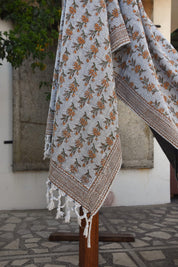 BLOCK PRINT HANDWOVEN THROW - DEEPIKA - Fabdivine