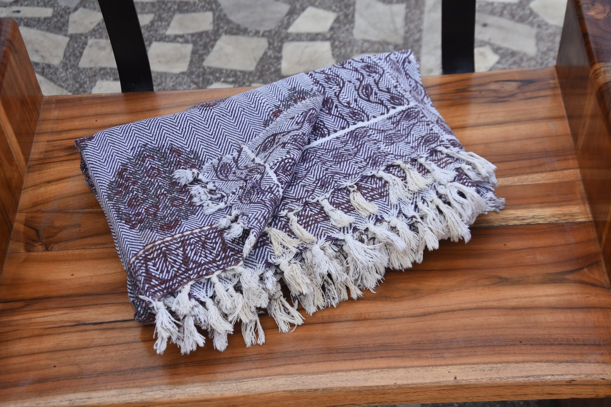 BLOCK PRINT HANDWOVEN THROW - GULDASTA - Fabdivine