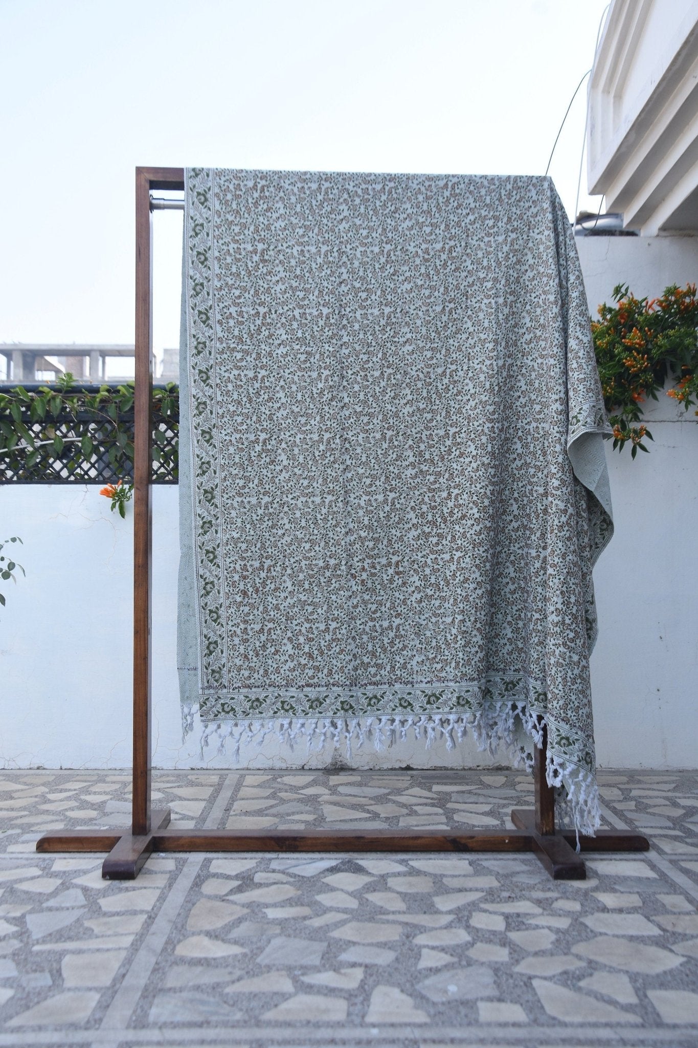 BLOCK PRINT HANDWOVEN THROW - KERI-JAAL - Fabdivine