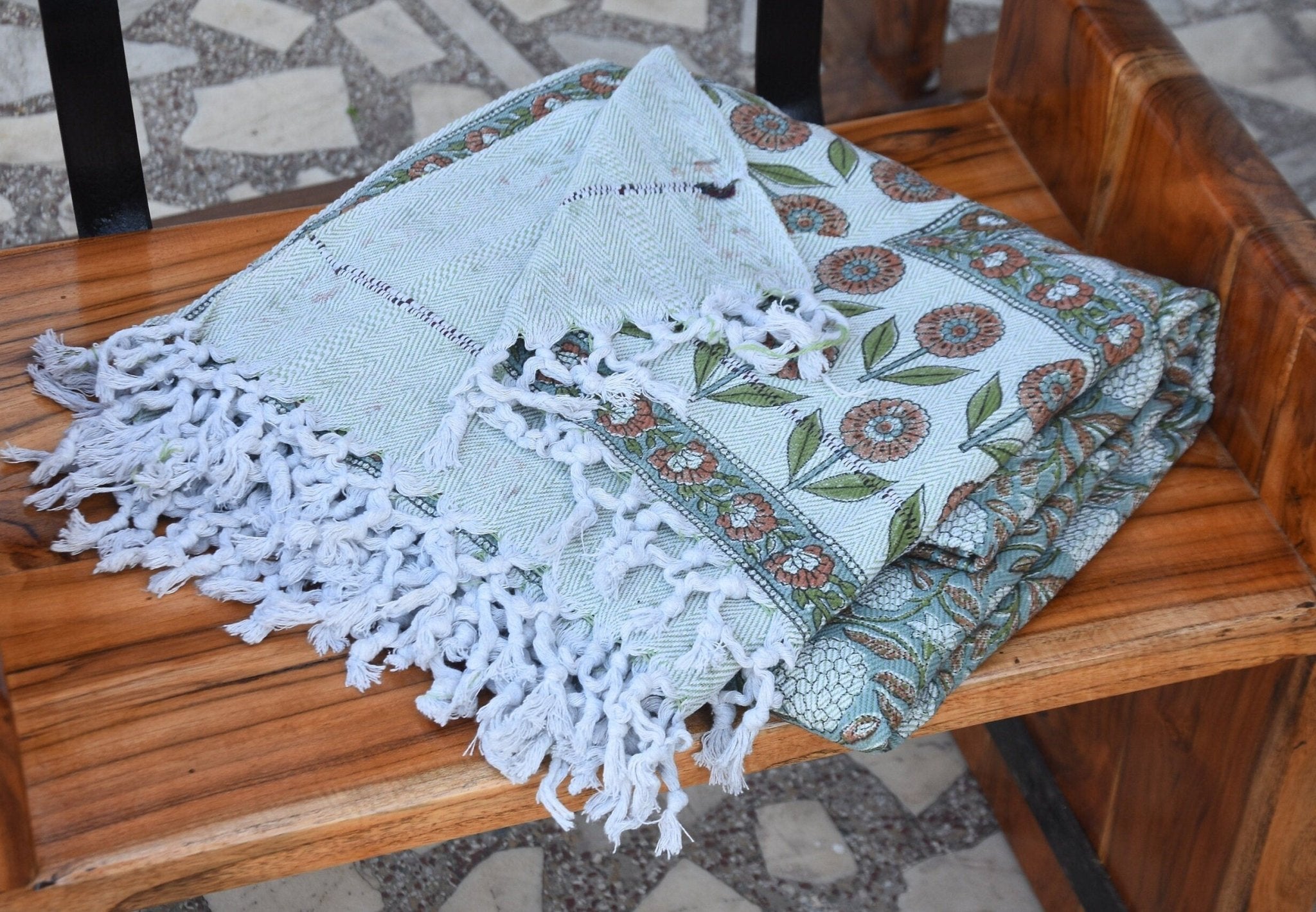 BLOCK PRINT HANDWOVEN THROW - MERAKI - Fabdivine