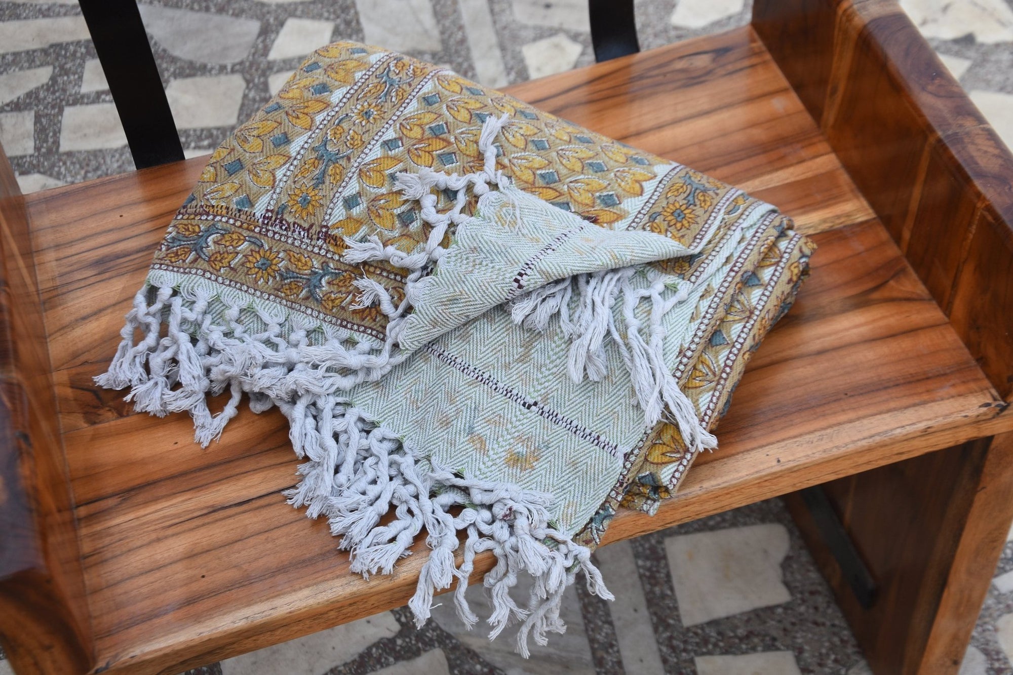 BLOCK PRINT HANDWOVEN THROW - TITTLI - Fabdivine