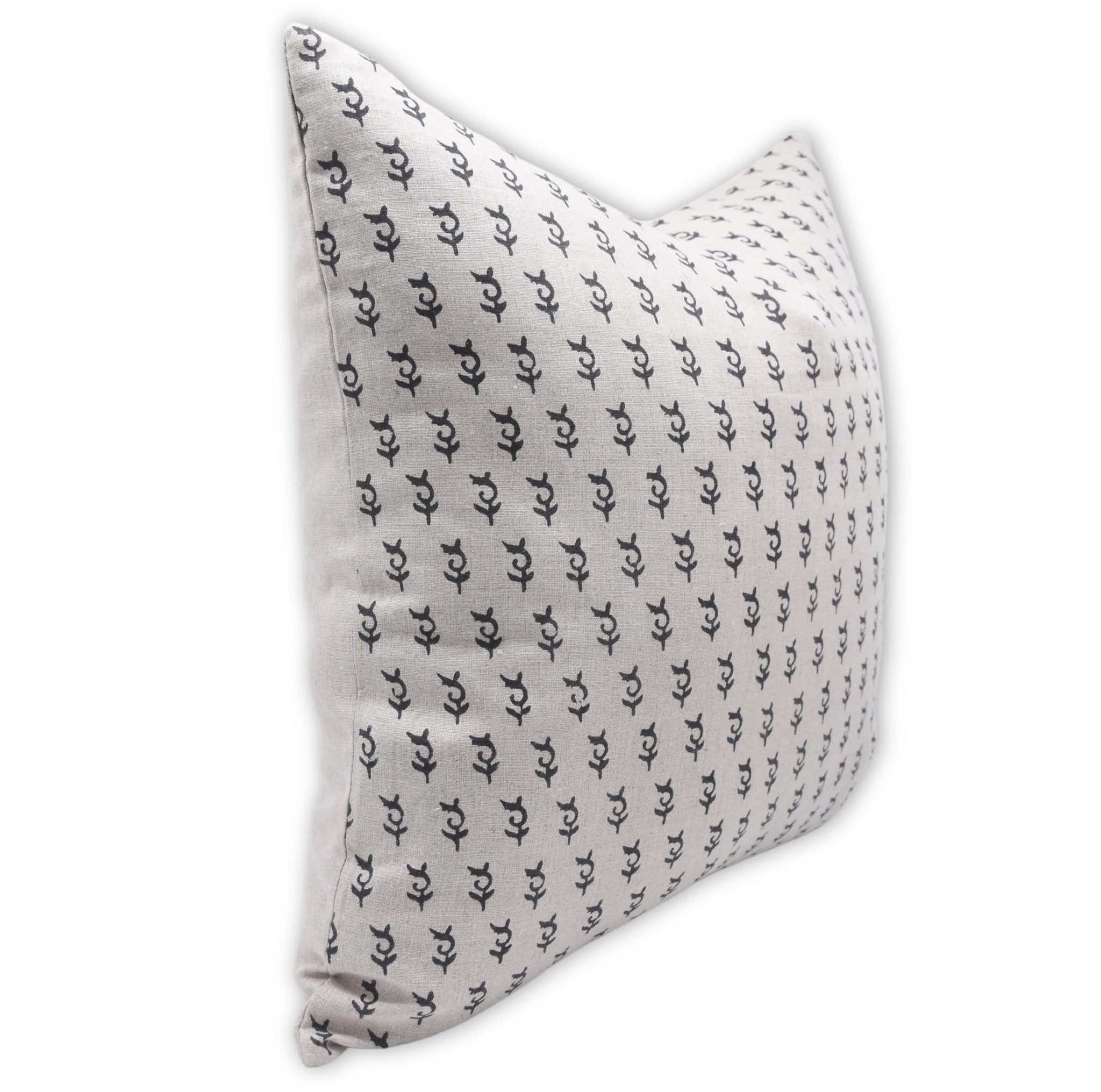 cushion cover- TRIMAB - Fabdivine