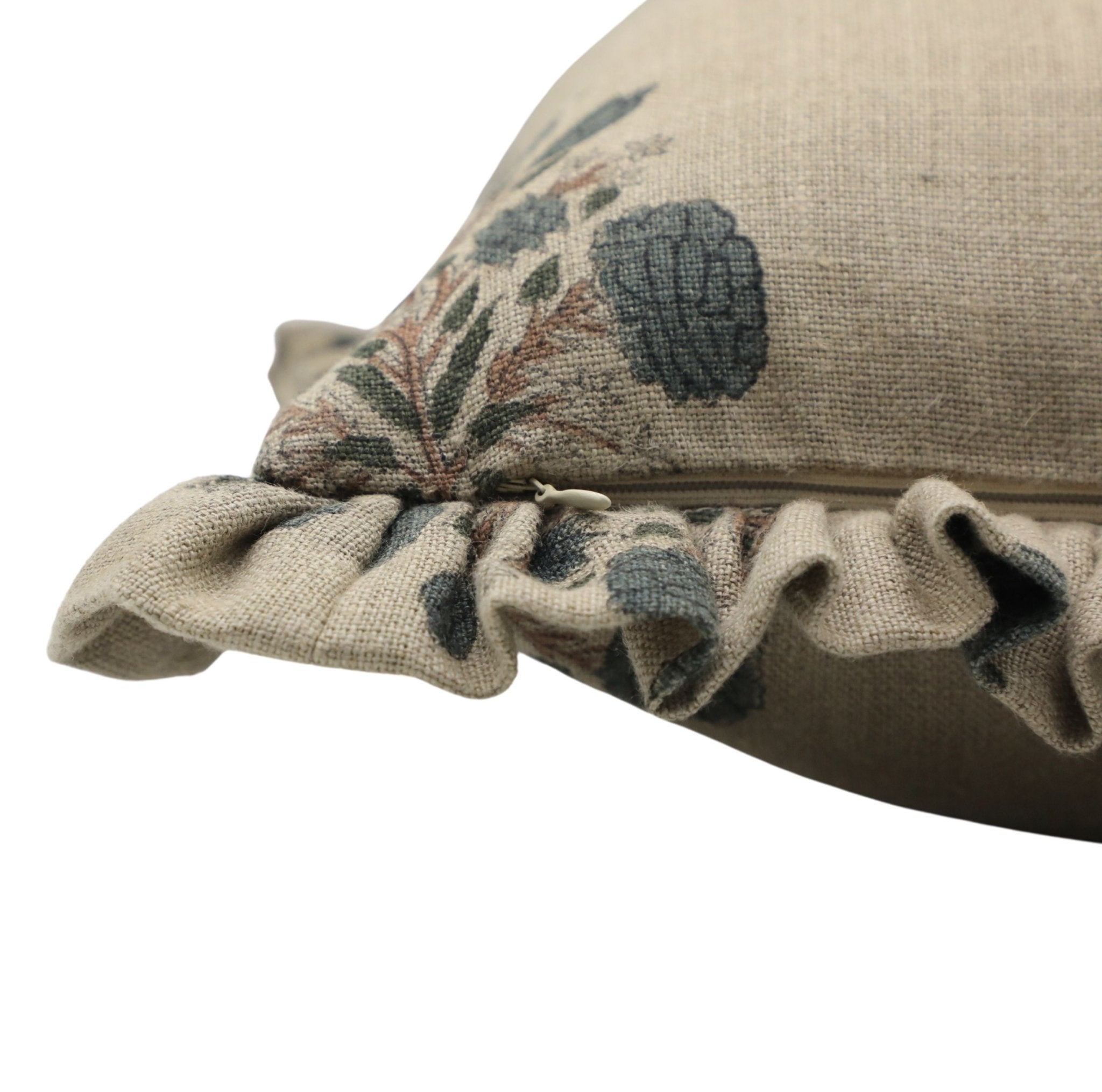 SWADESH - Ruffle Pillow Cover - Fabdivine